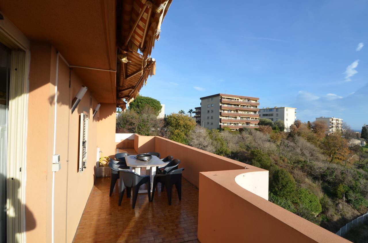 Appartement Rooftop 8 personnes grande terrasse avec parking Quartier Aéroport Nice Buitenkant foto
