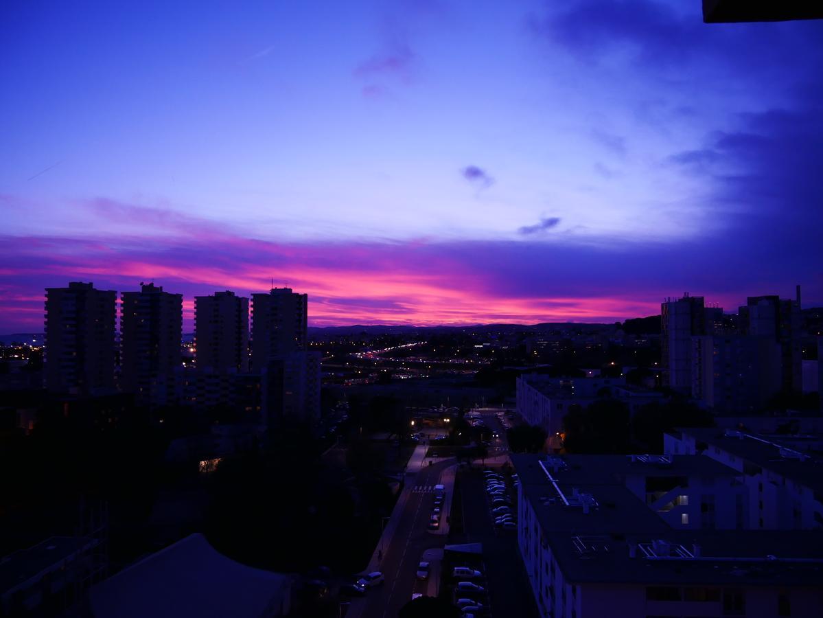 Appartement Rooftop 8 personnes grande terrasse avec parking Quartier Aéroport Nice Buitenkant foto