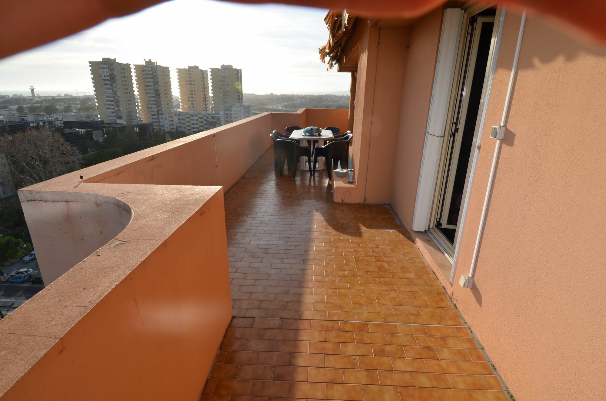 Appartement Rooftop 8 personnes grande terrasse avec parking Quartier Aéroport Nice Buitenkant foto
